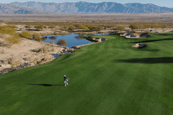 Arccos Golf // Silence