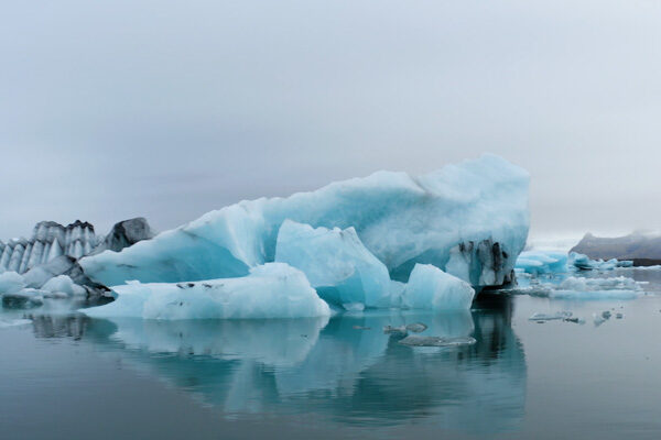 aerial-drone-cinematographer-camera-operator-sam-nuttmann-iceland